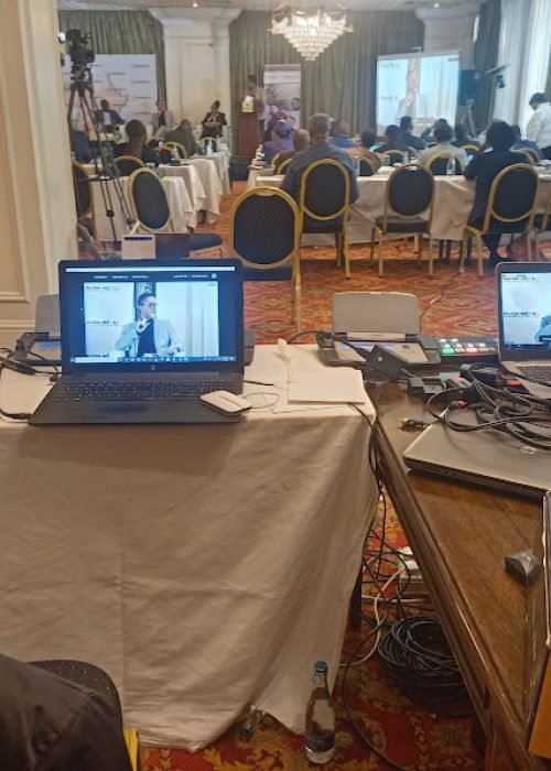 {"capture_mode":"AutoModule","faces":[]}