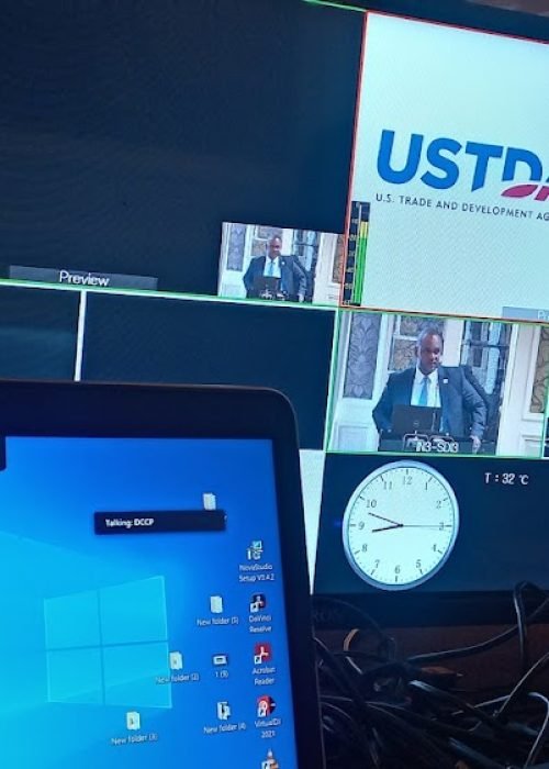 {"capture_mode":"AutoModule","faces":[]}